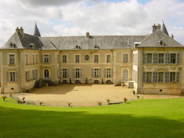 Sens-Beaujeu Chateau De Beaujeu מראה חיצוני תמונה