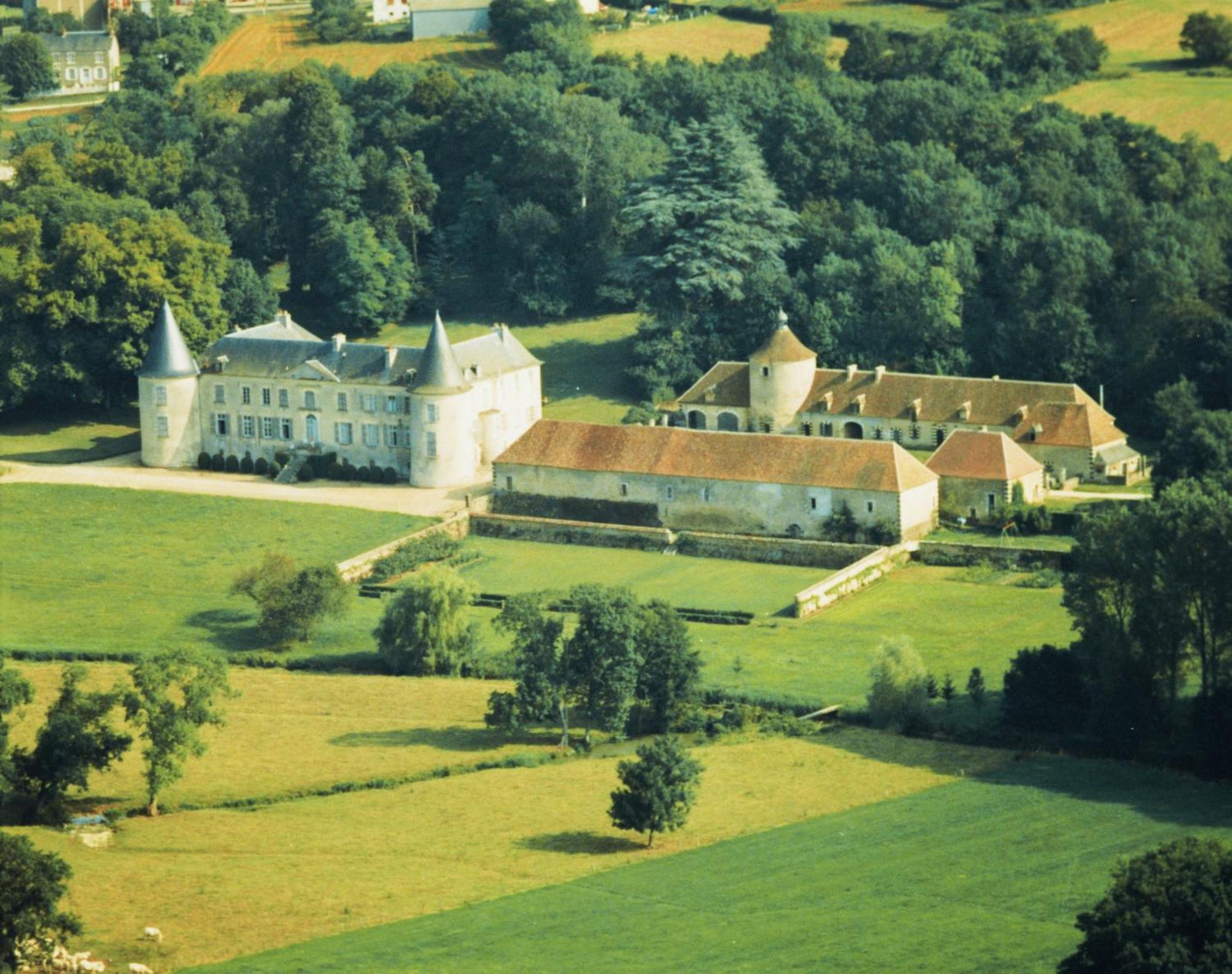 Sens-Beaujeu Chateau De Beaujeu מראה חיצוני תמונה